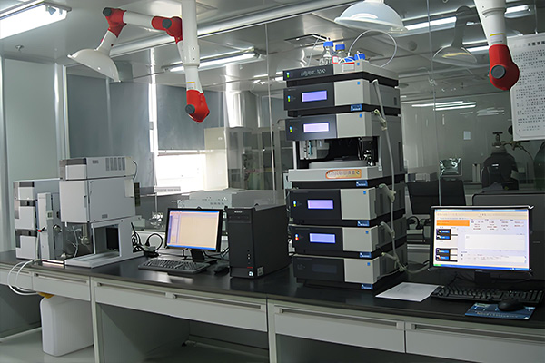 高效液相色谱仪