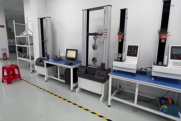 万能力学试验仪